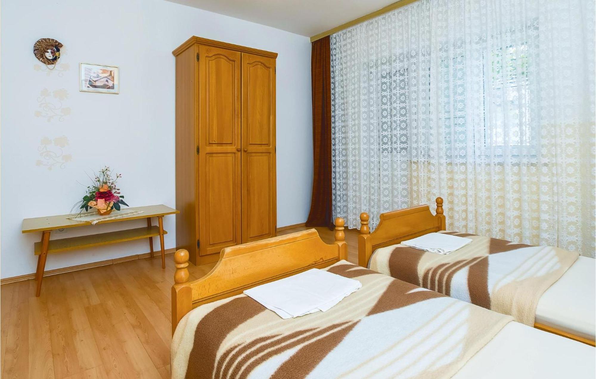 Beautiful Apartment In Omis With Wifi المظهر الخارجي الصورة