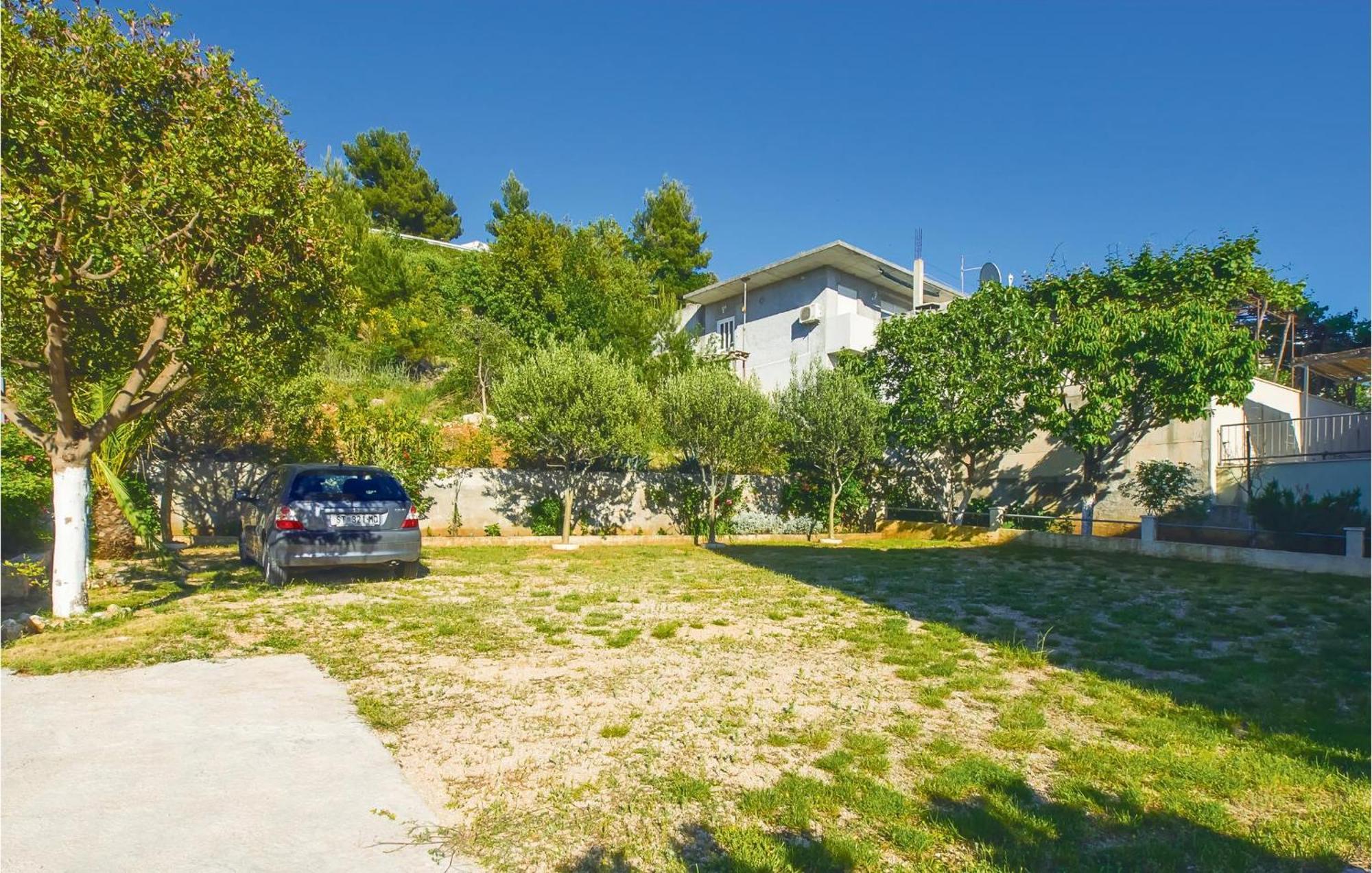 Beautiful Apartment In Omis With Wifi المظهر الخارجي الصورة