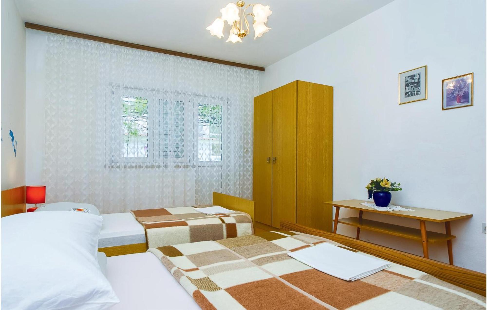 Beautiful Apartment In Omis With Wifi المظهر الخارجي الصورة